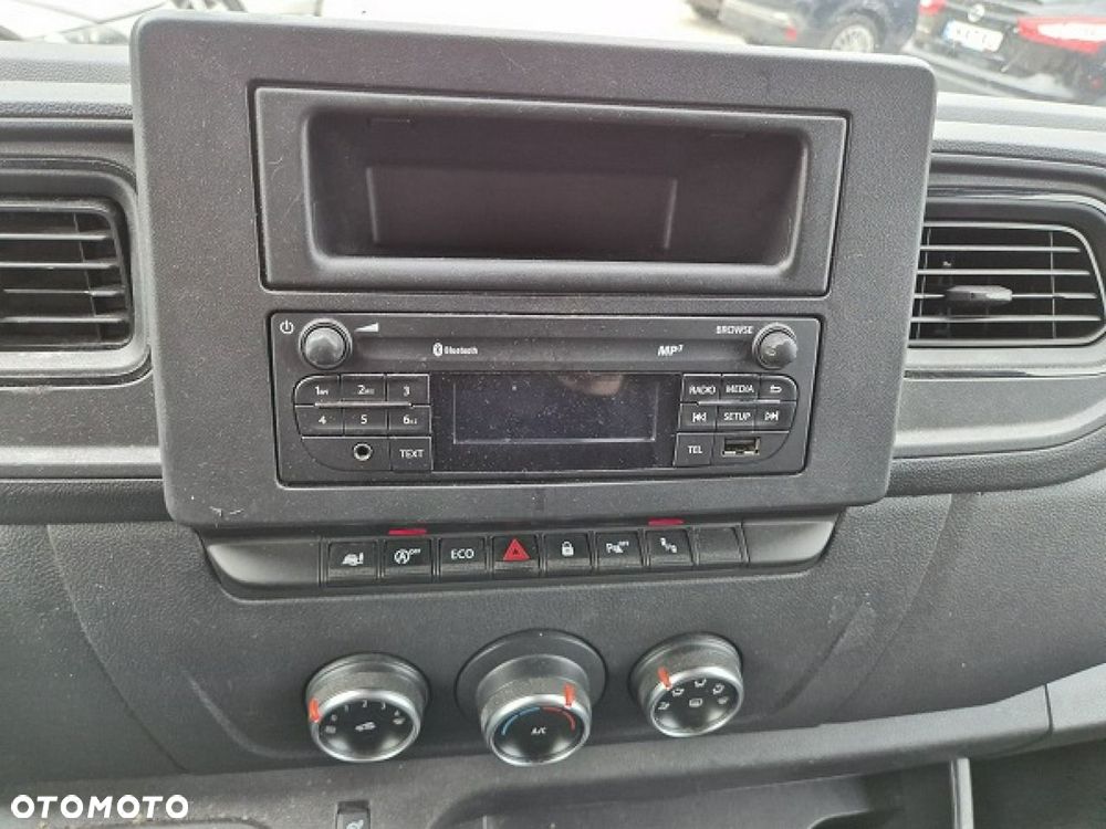 Renault Master - 15