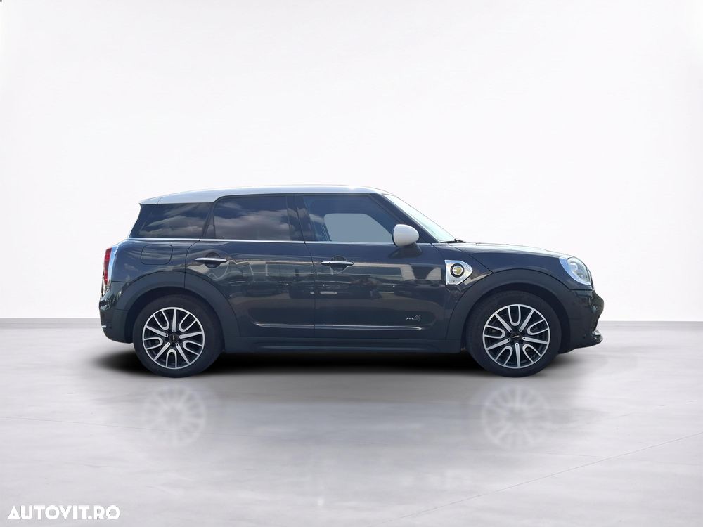 Mini Countryman Cooper S E ALL4 AT - 7