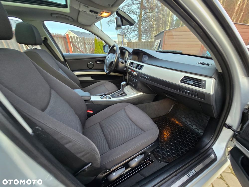 BMW Seria 3 320d DPF - 20