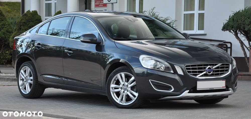 Volvo S60 D4 Geartronic - 11