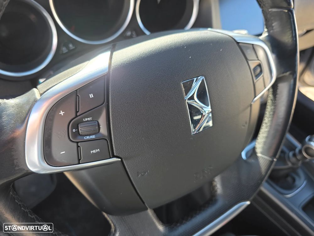 DS DS4 PureTech 130 Stop&Start SoChic - 15