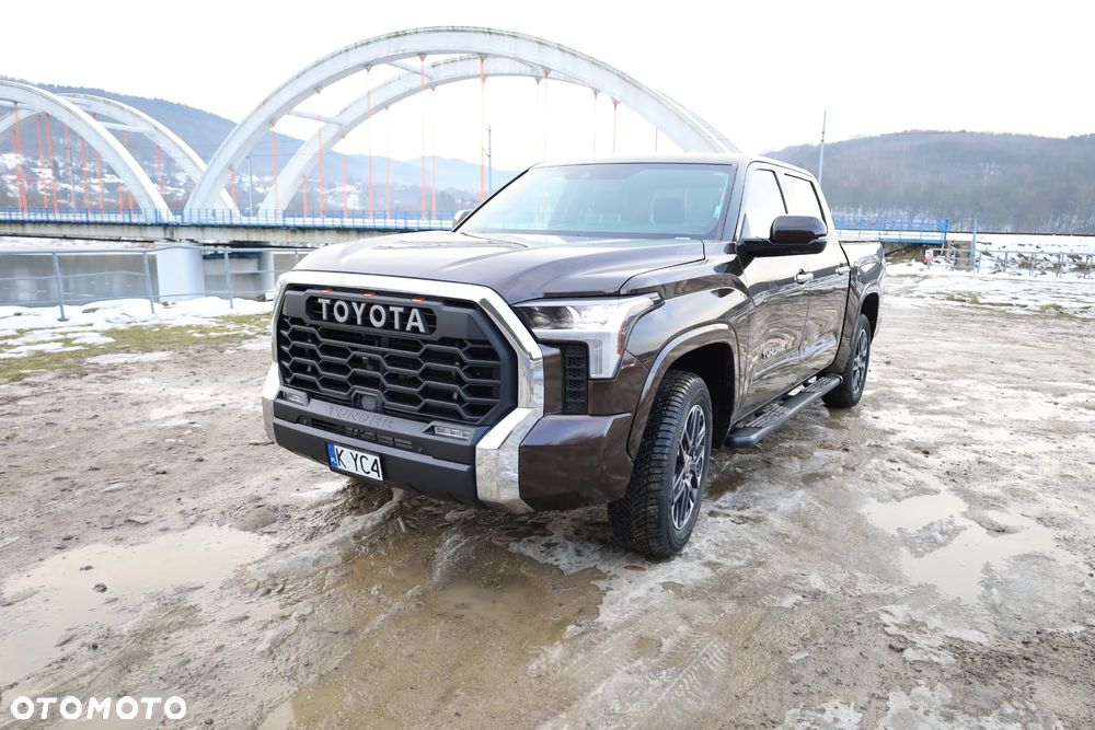 Toyota Tundra - 6
