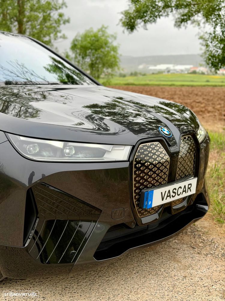 BMW iX xDrive50 - 21