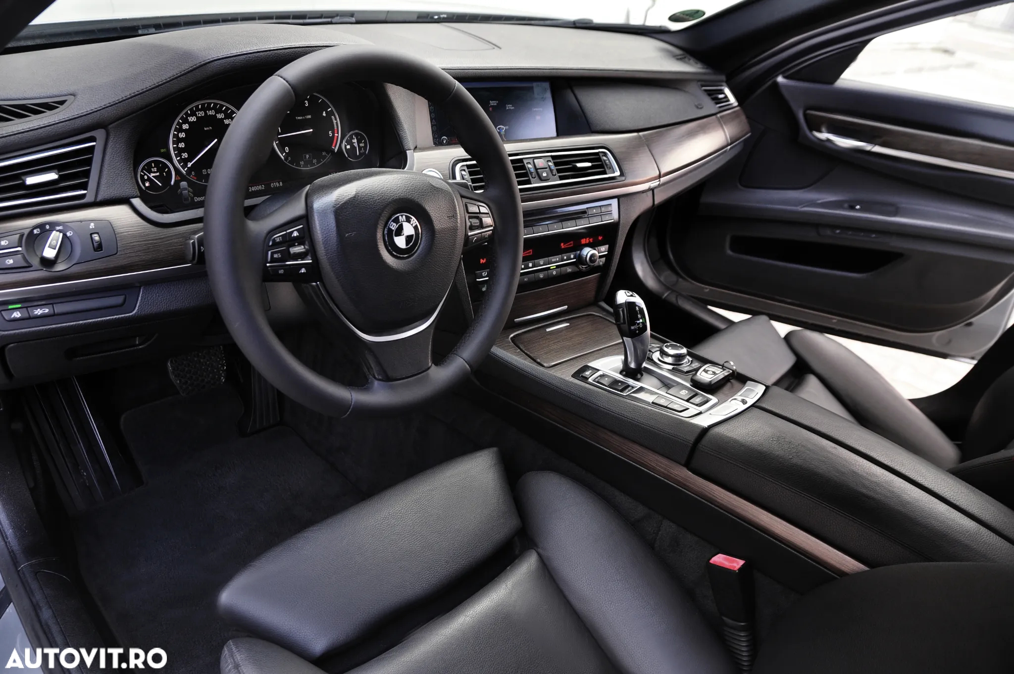 BMW Seria 7 730d Aut. - 8