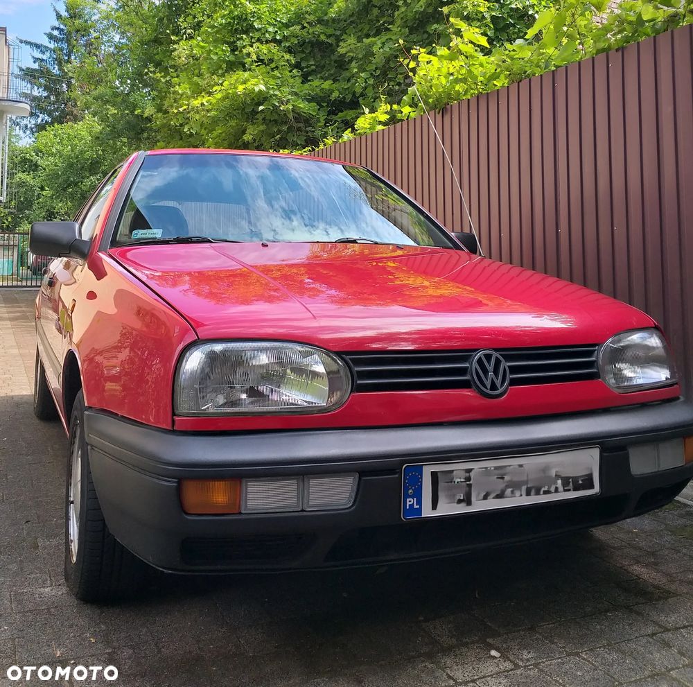 Volkswagen Golf - 3