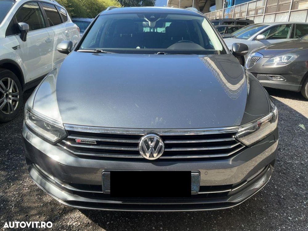 Volkswagen Passat Variant 2.0 TDI SCR 4Motion DSG Highline - 3