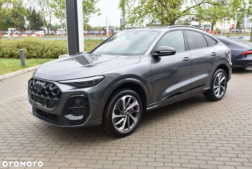 Audi Q5 Sportback - 3