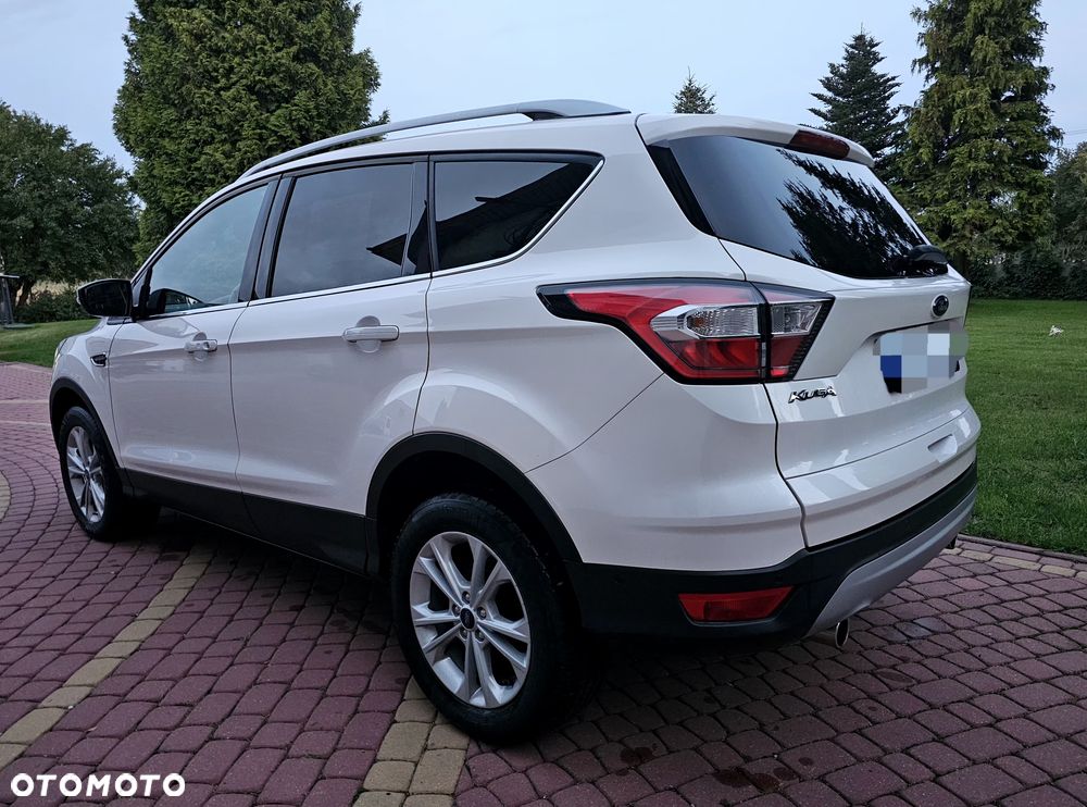 Ford Kuga - 8