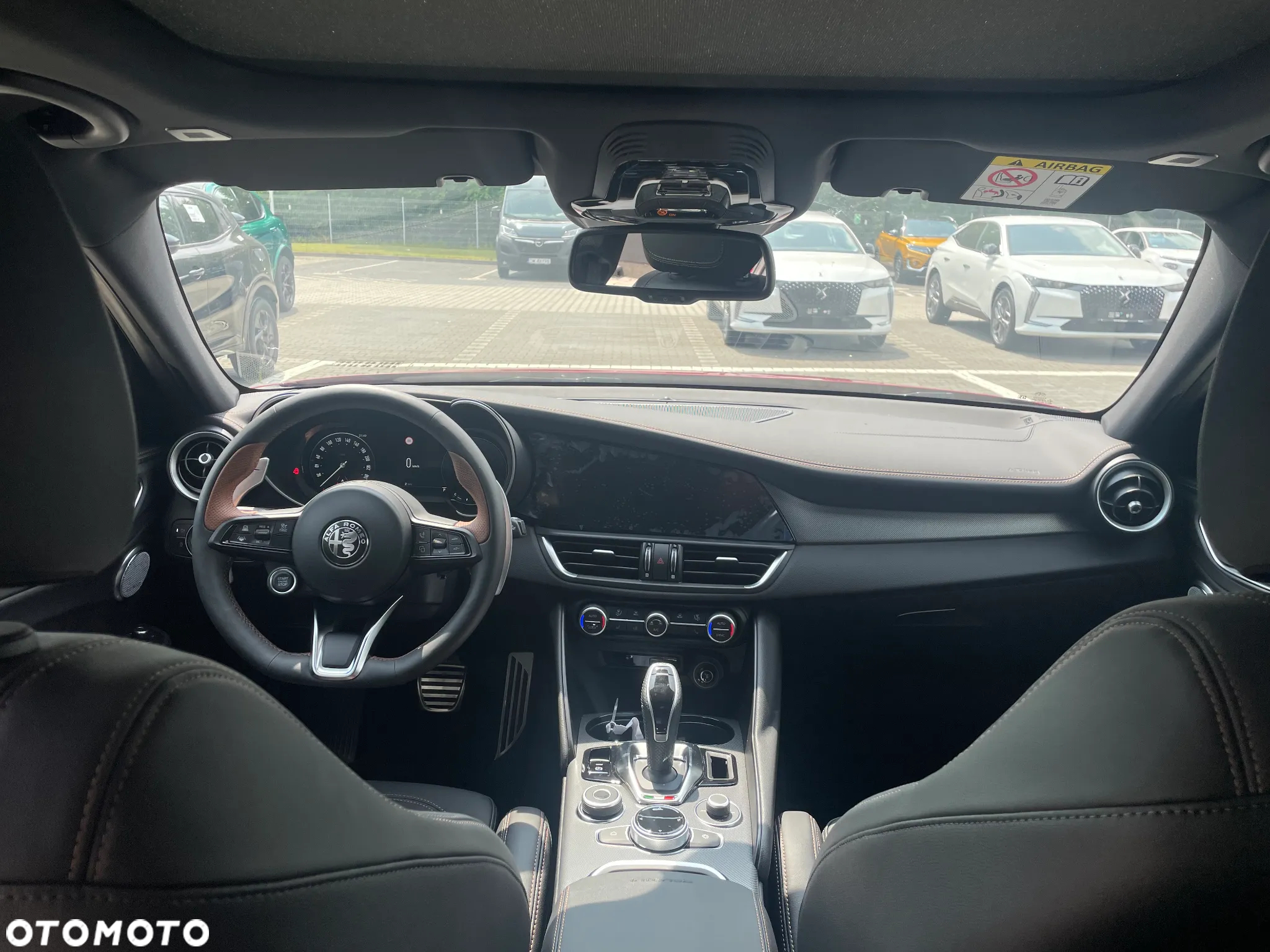 Alfa Romeo Giulia 2.0 Turbo Intensa Q4 - 8