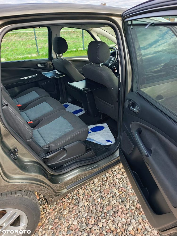 Ford S-Max 2.0 TDCi Trend - 12