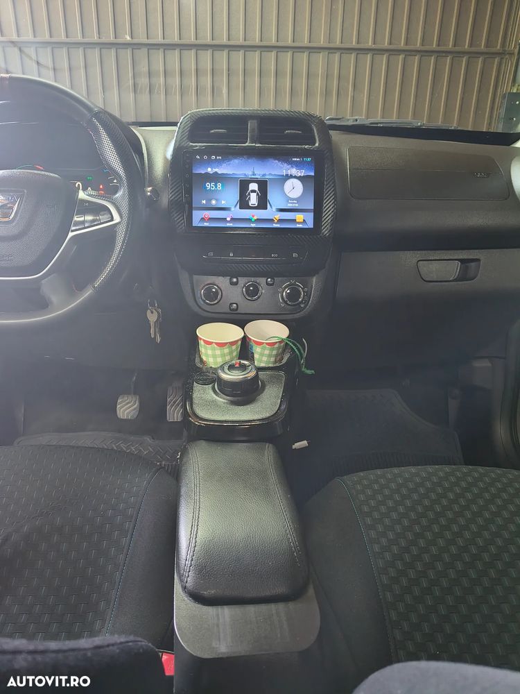 Dacia Spring Comfort Plus - 10