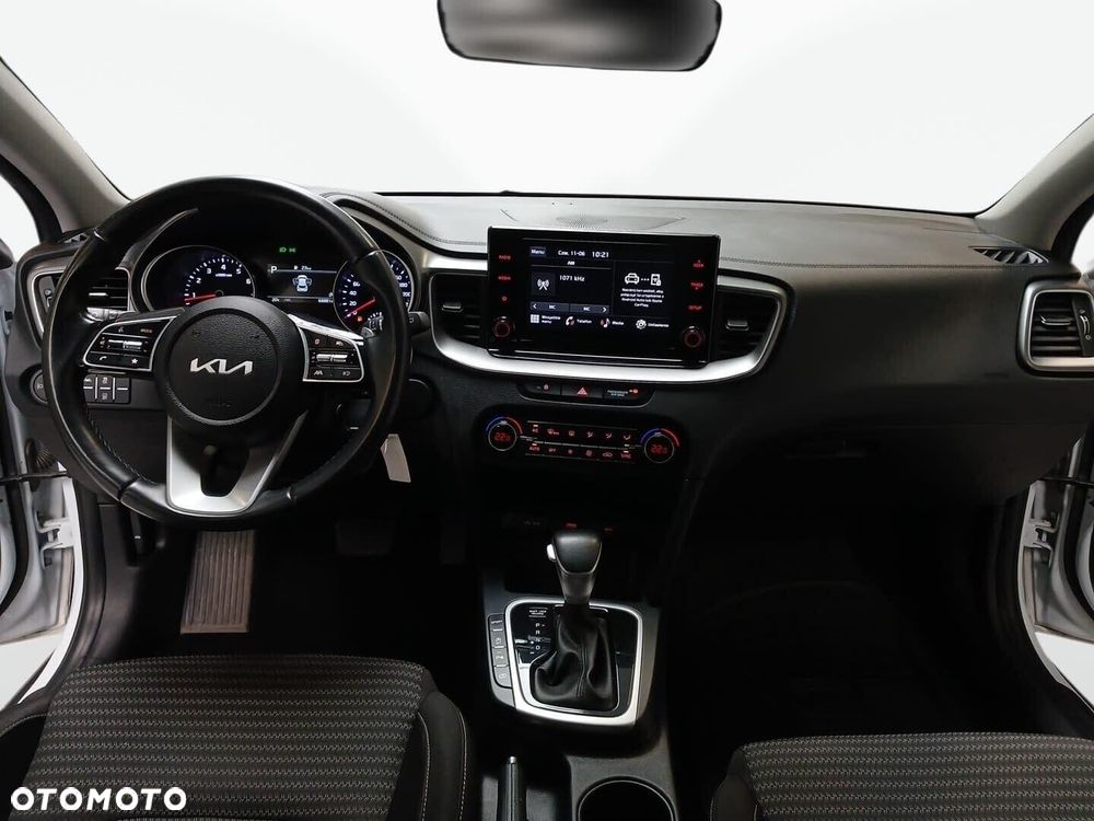 Kia XCeed 1.5 T-GDI M DCT - 12