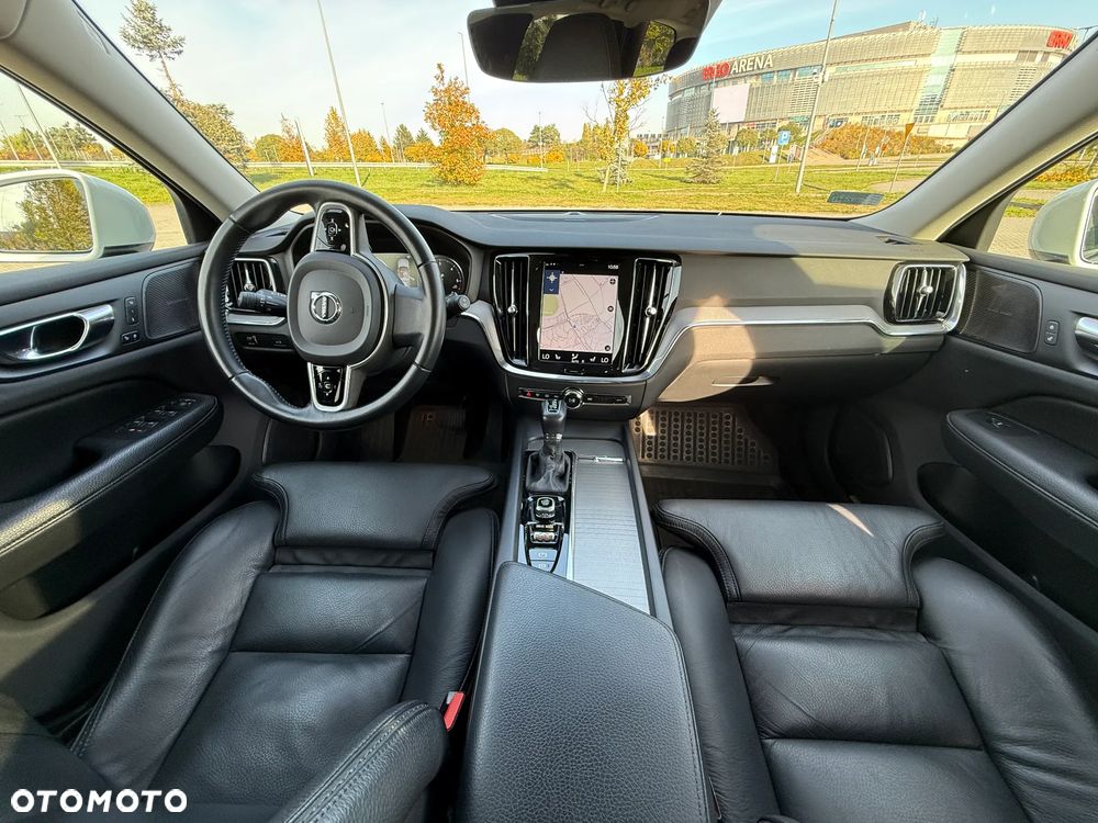 Volvo V60 Cross Country Pro D4 AWD - 10