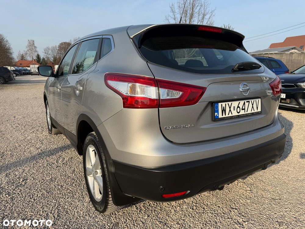 Nissan Qashqai 1.6 DIG-T N-Connecta - 9