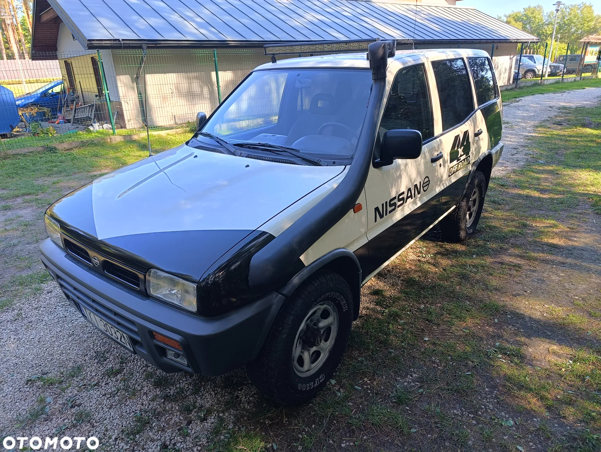 Nissan Terrano II 2.4 Wagon SGX - 9