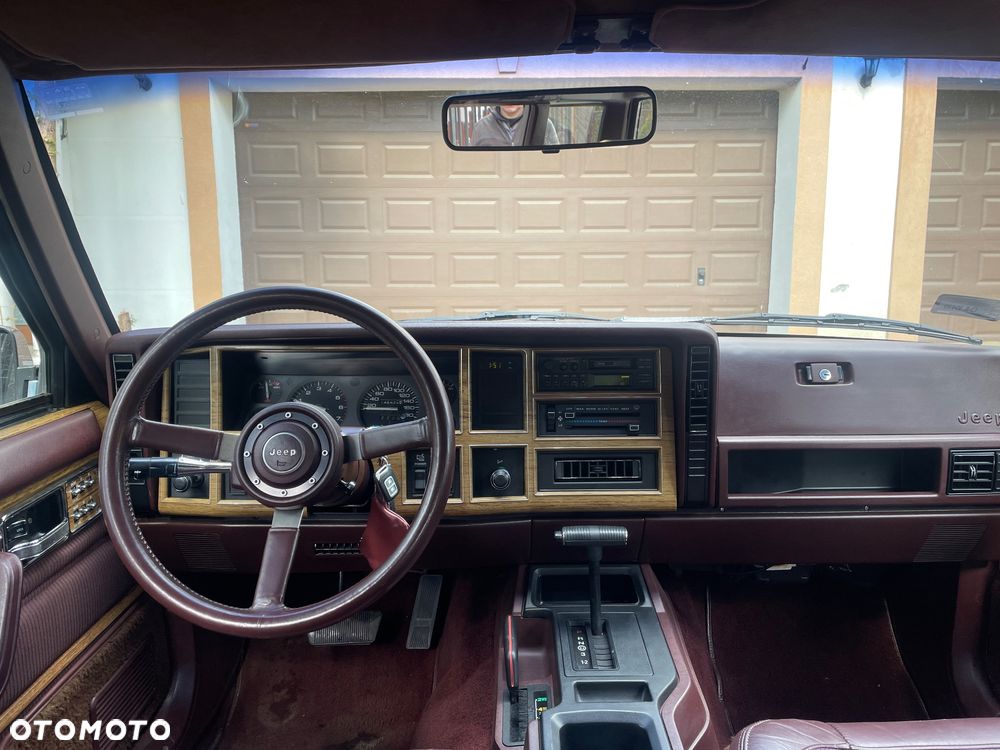 Jeep Cherokee 4.0 - 5