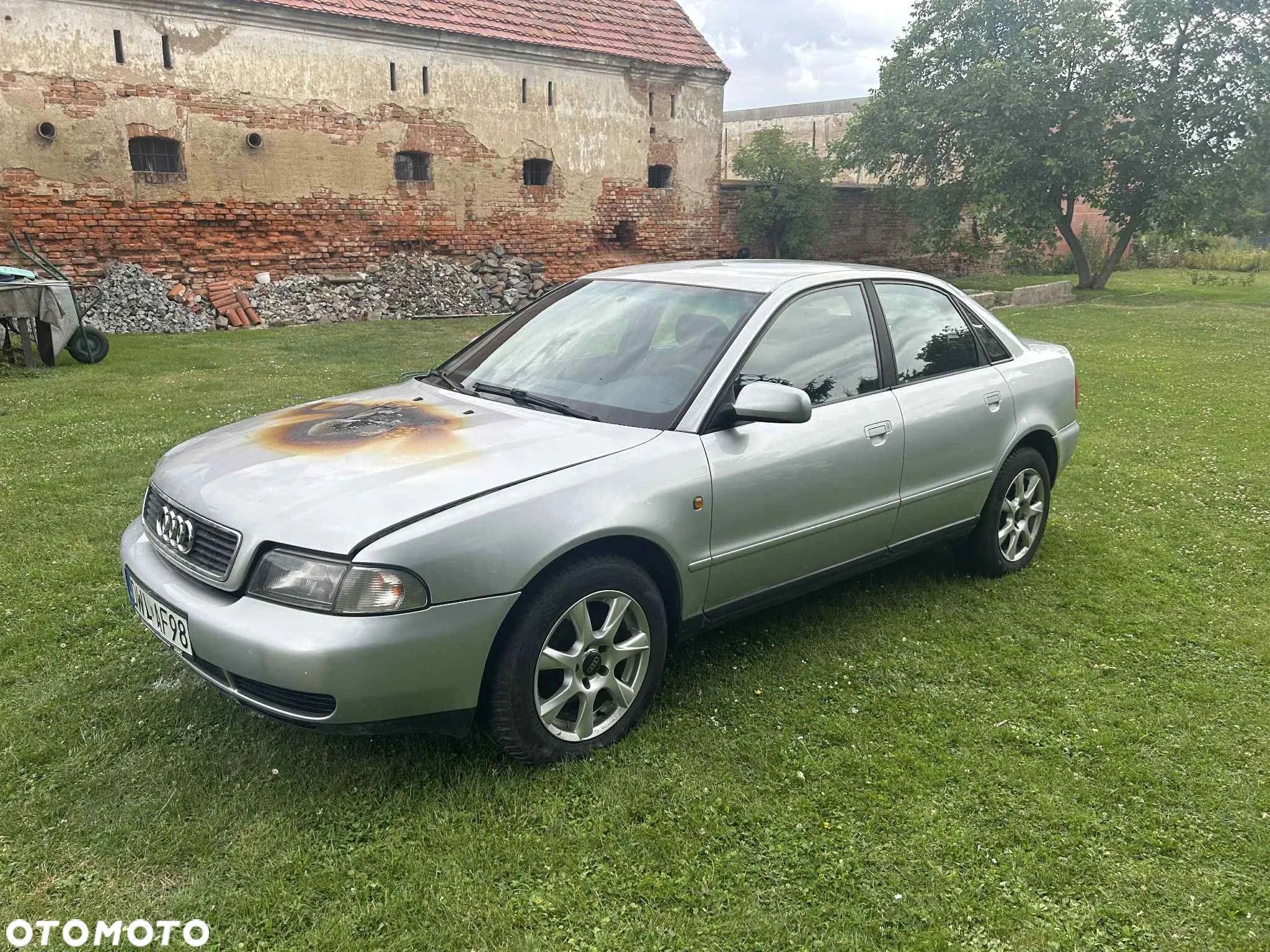 Audi A4 1.6 - 1