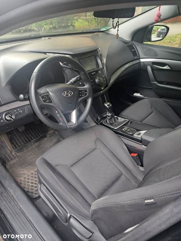 Hyundai i40 Kombi 1.6 Classic - 4