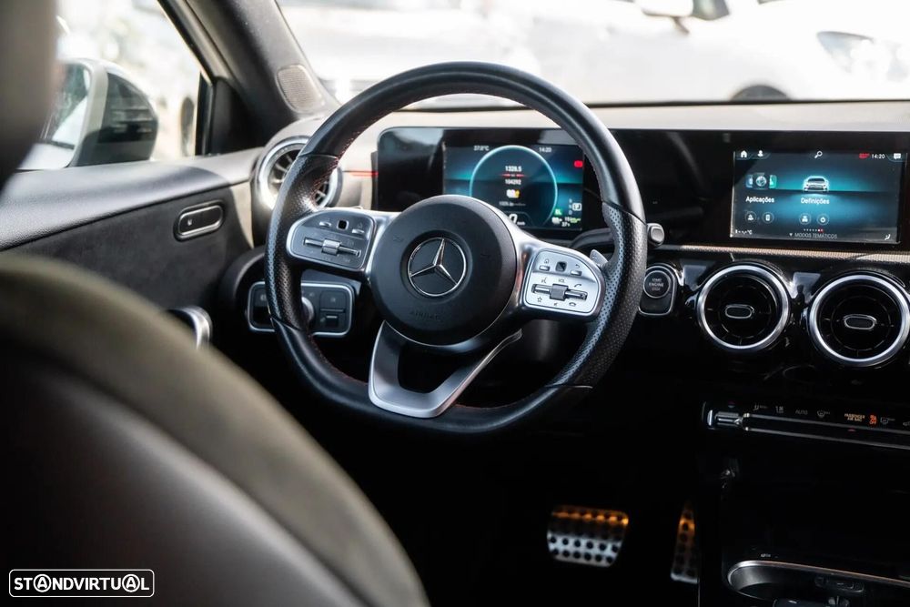 Mercedes-Benz A 250 Limousine e 8G-DCT AMG Line - 29