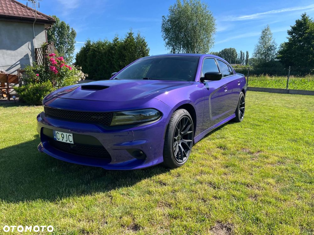 Dodge Charger 5.7 R/T - 1