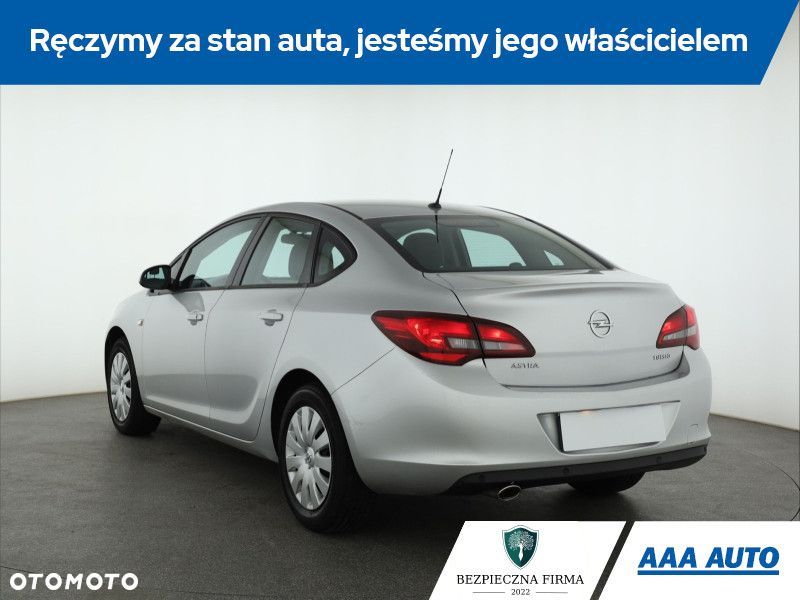 Opel Astra - 6