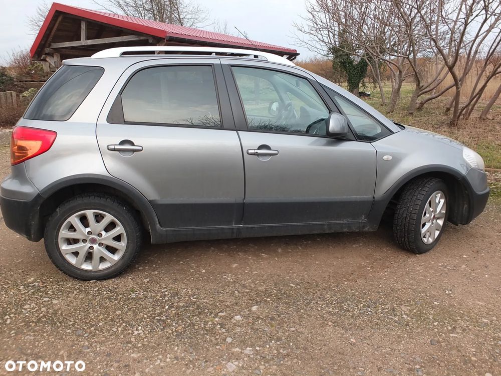 Fiat Sedici 1.6 16V 4x4 Dynamic - 5