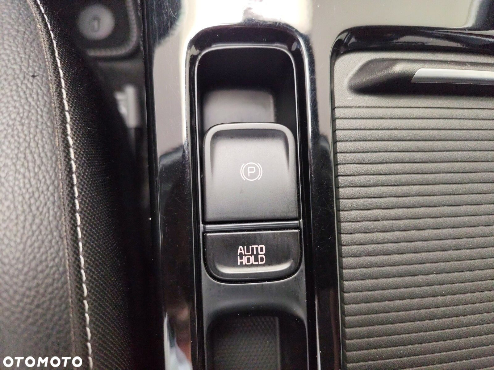 Kia XCeed - 23