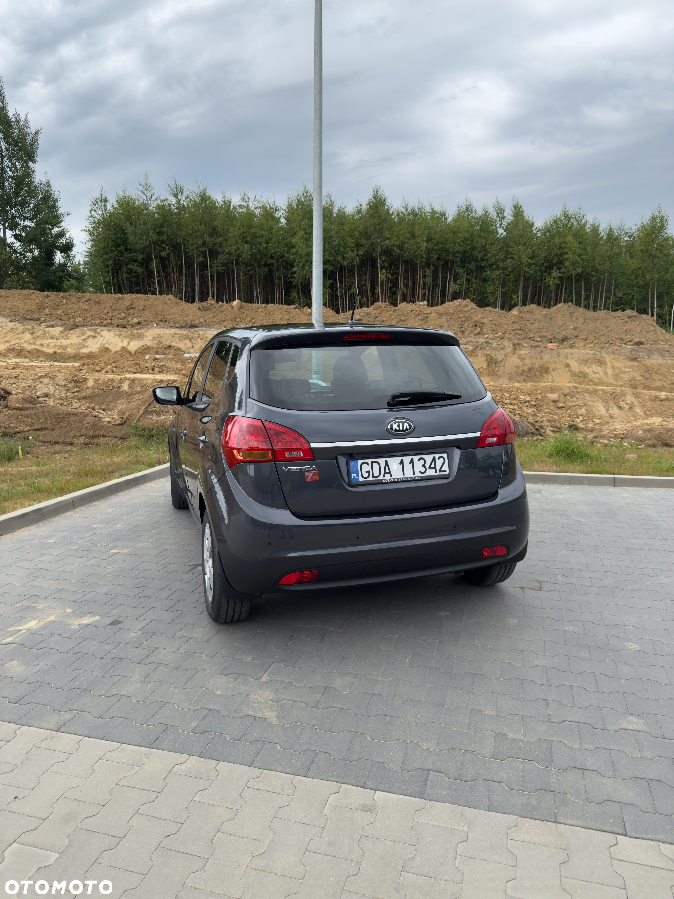Kia Venga 1.6 Business Line - 2