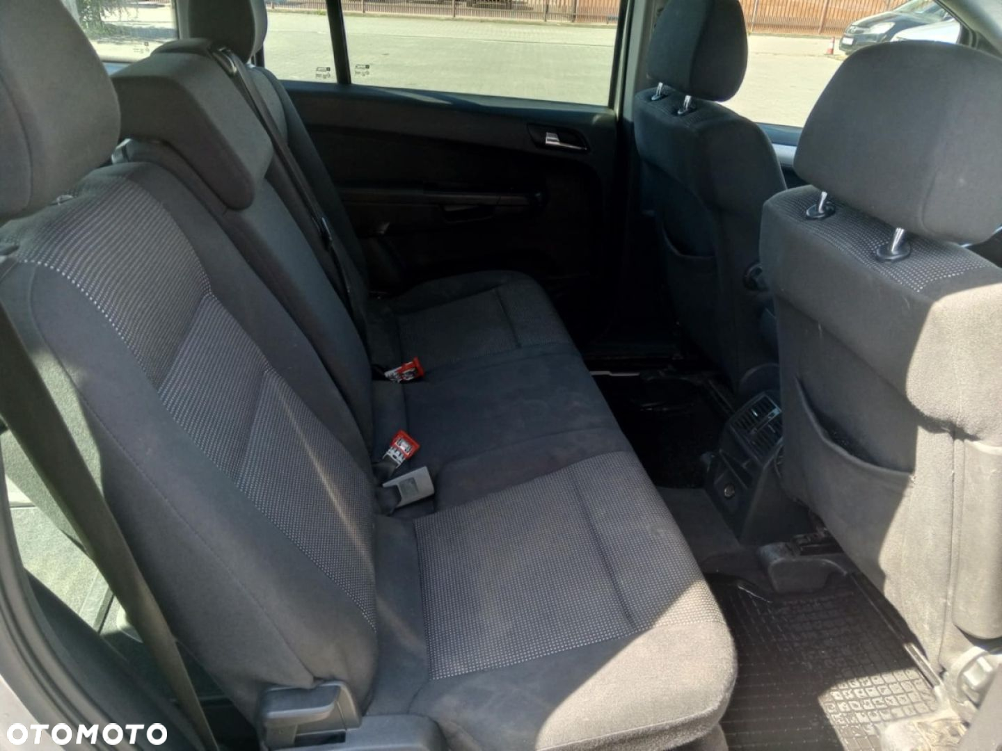 Opel Zafira - 8