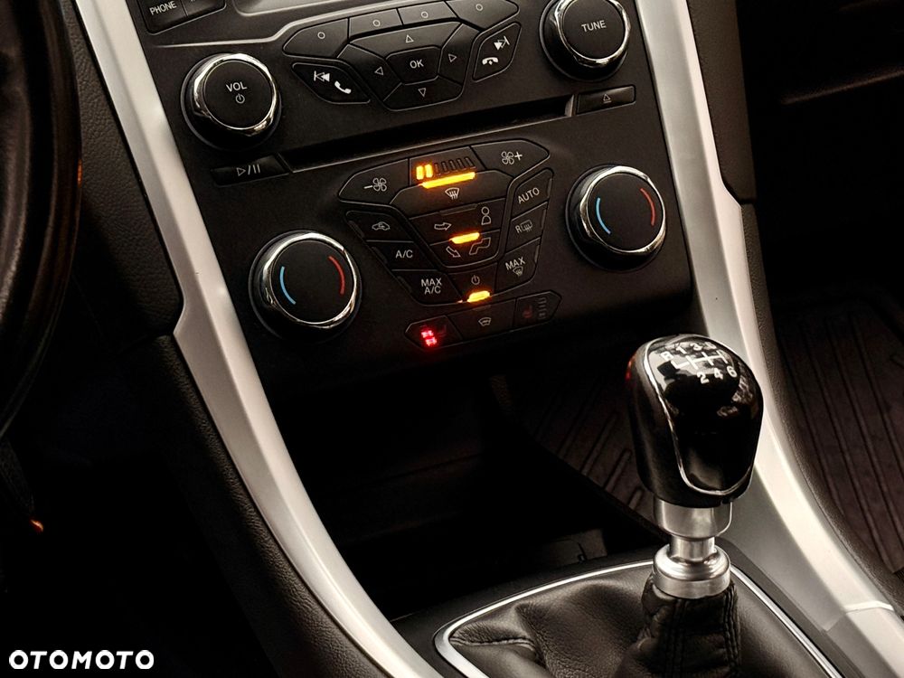 Ford Mondeo SW 1.5 EcoBoost S&S Titanium - 27