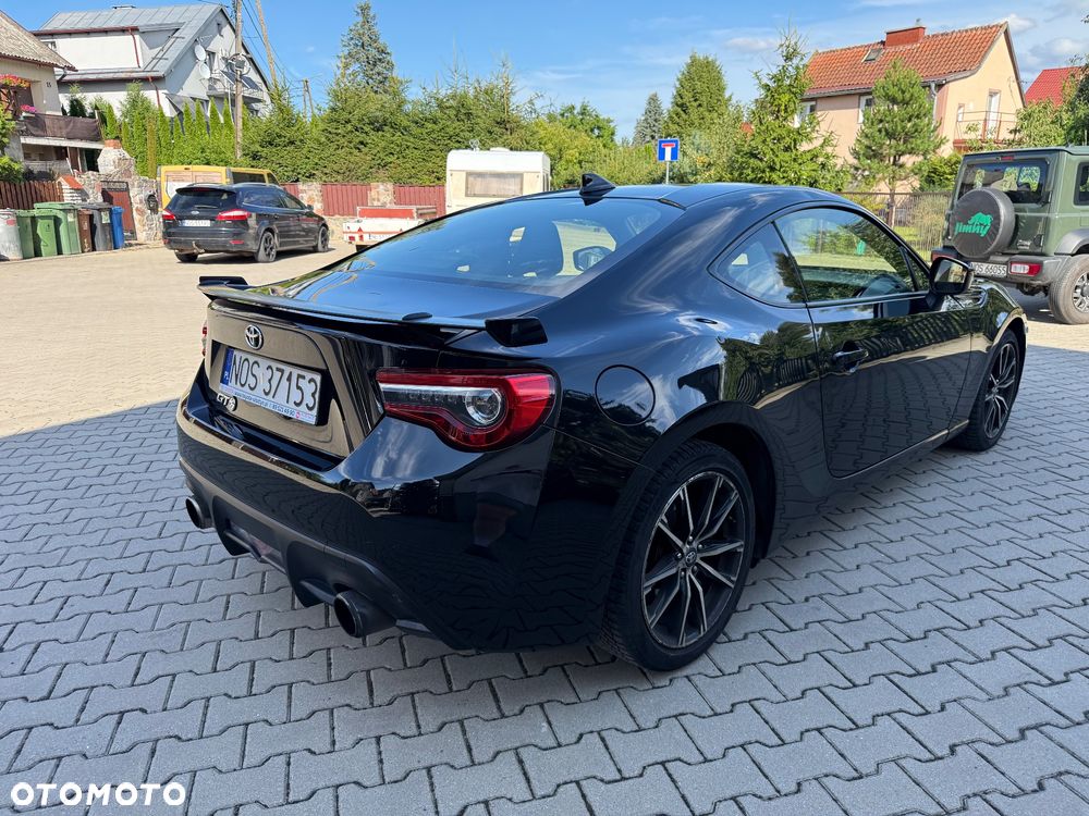 Toyota GT86 2.0 Premium - 4