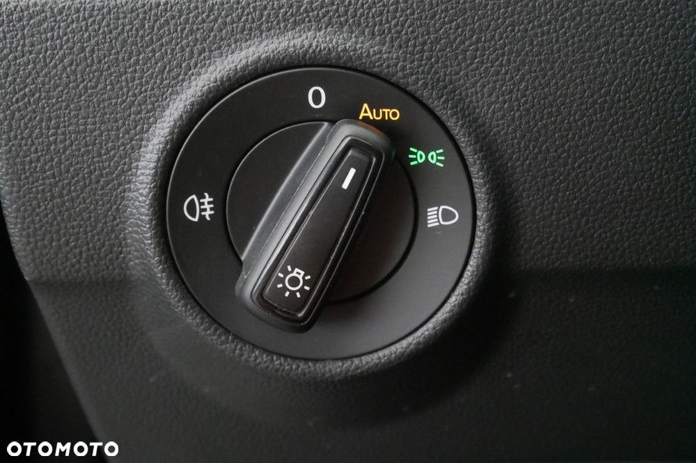 Volkswagen T-Roc 1.5 TSI Life DSG - 25