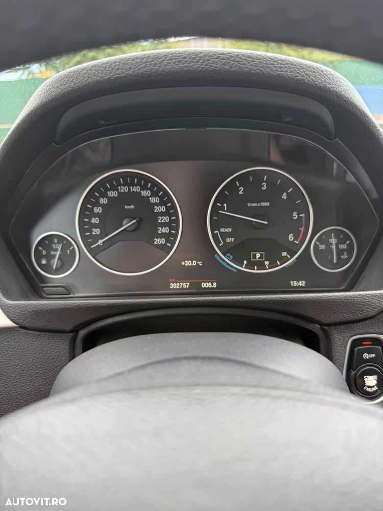 BMW Seria 3 320d Aut. Efficient Dynamics Edition Sport Line - 6