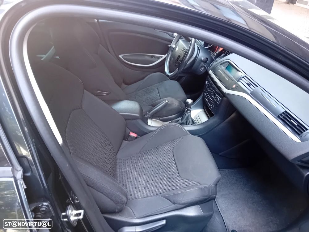 Citroën C5 Tourer 2.0 HDi Séduction - 21