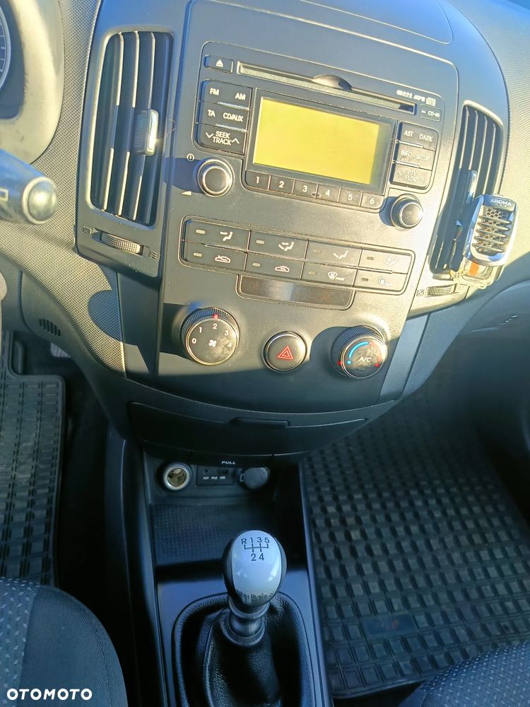 Hyundai i30 1.4 Comfort - 16
