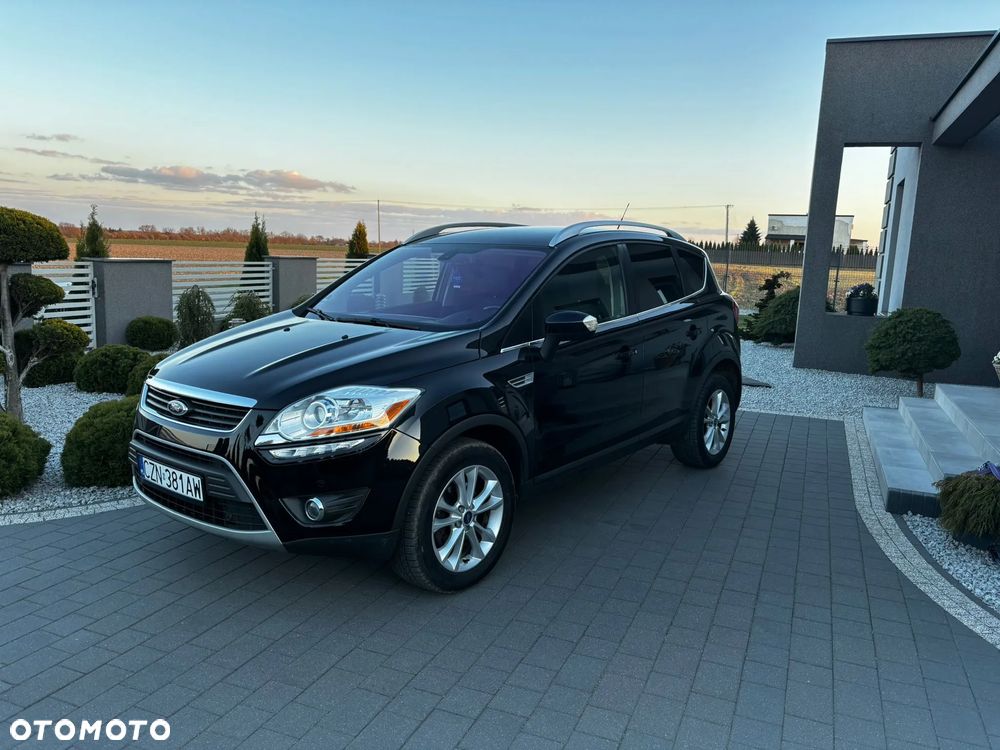 Ford Kuga 2.0 TDCi 4x4 Titanium - 4