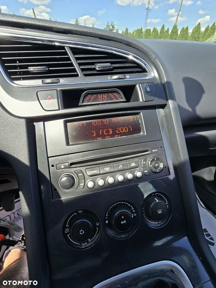 Peugeot 5008 - 20