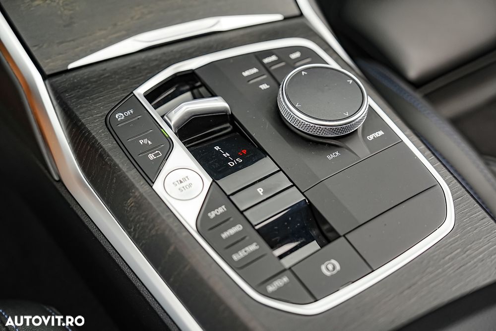 BMW Seria 3 320e Aut. M Sport - 15