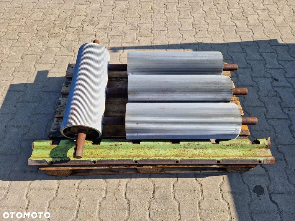 WALEC GNIOTOWNIKA JOHN DEERe AZ101800 ORG WALEC ROLKA ZGNIATAJĄCA SERIA 6000/7000 - 1