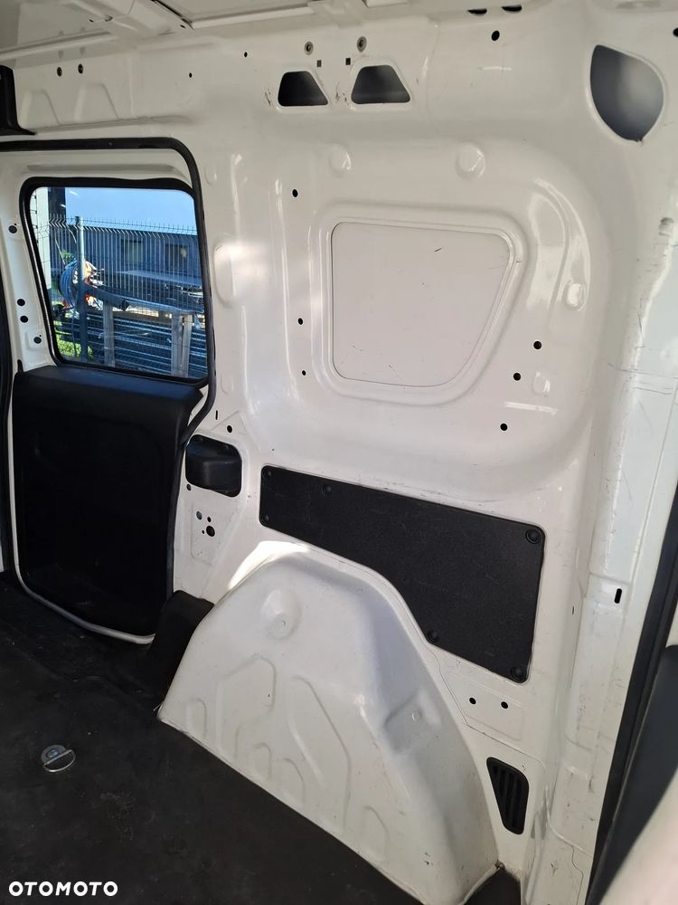 Opel Combo - 6