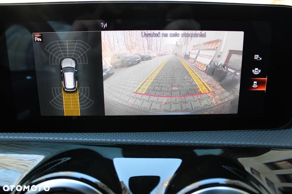 Mercedes-Benz CLA - 19