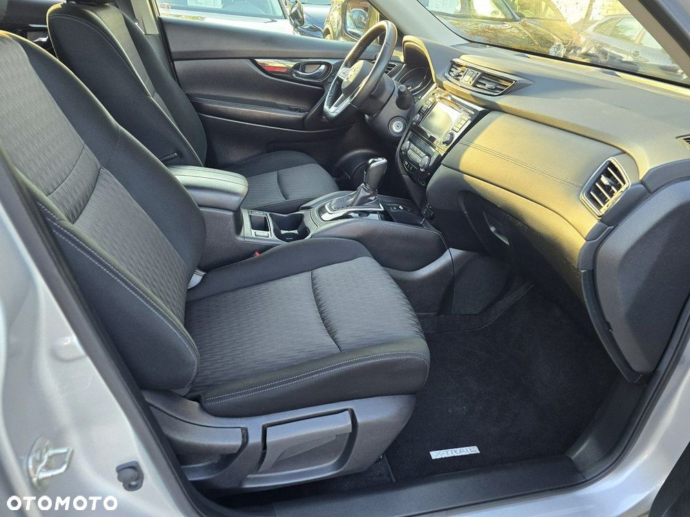 Nissan X-Trail 1.7 dCi Acenta 2WD Xtronic - 9