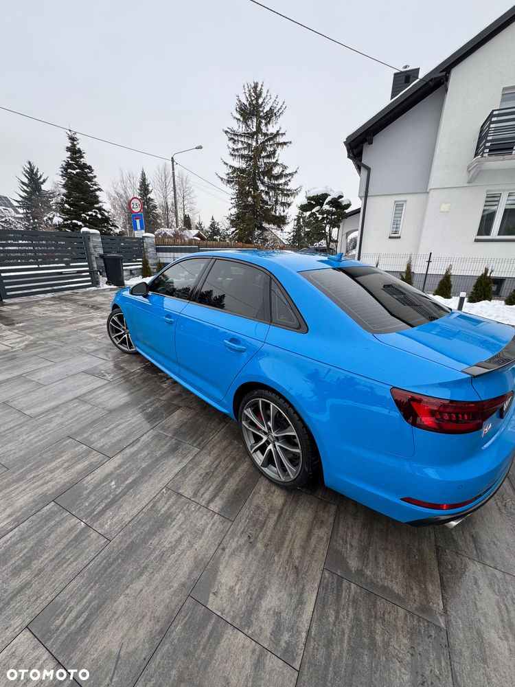 Audi S4 Limousine - 12