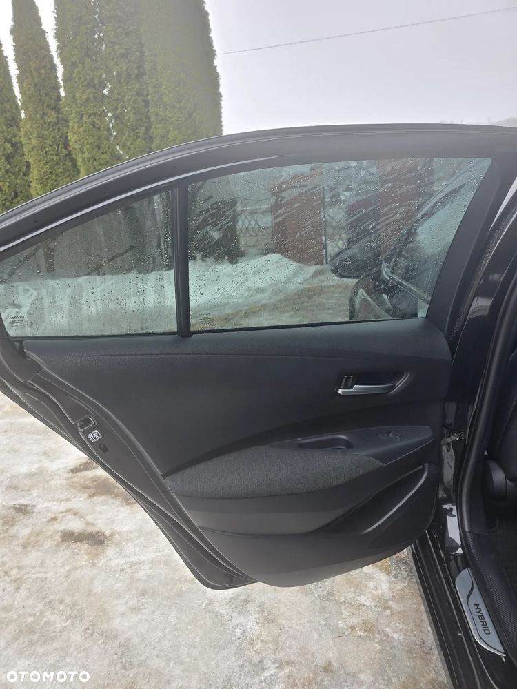 Toyota Corolla 1.8 Hybrid Executive - 9