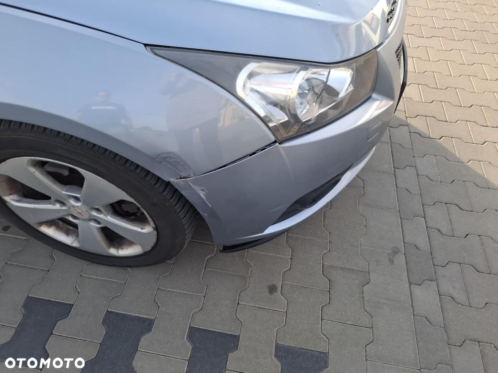 Chevrolet Cruze 2.0 D LT - 4