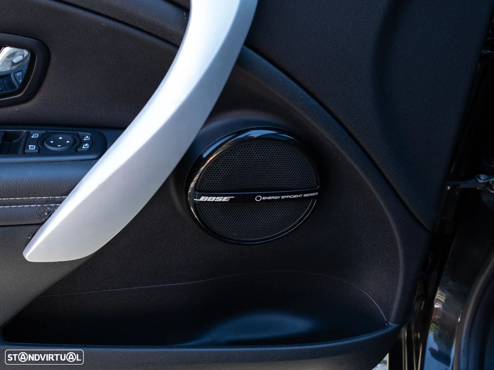 Renault Mégane Coupe Energy dCi 130 FAP Start & Stop Bose Edition - 8
