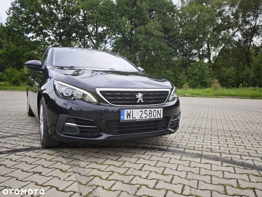 Peugeot 308 2019 photo 4