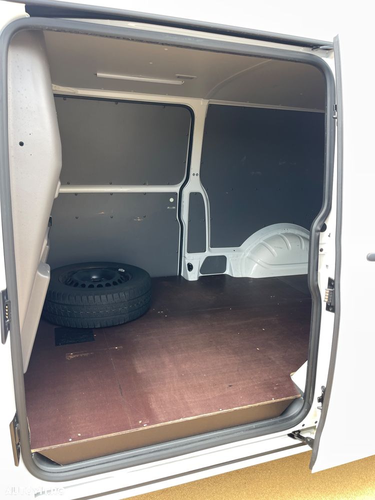 Volkswagen Transporter 2.0TDI  LUNG  2CULISANTE - 27