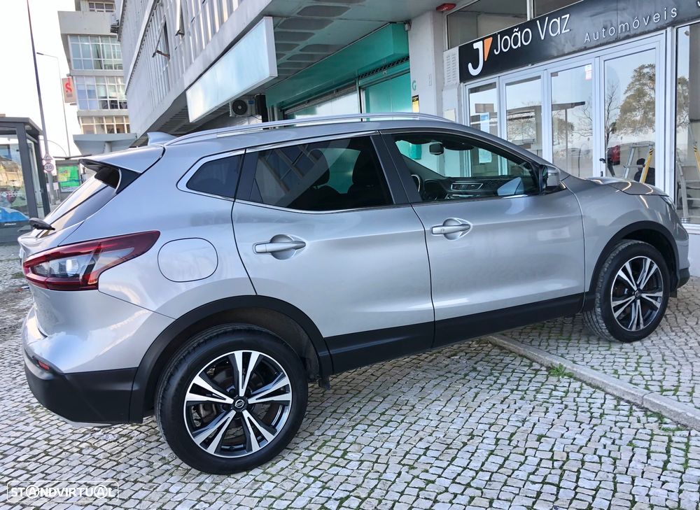Nissan Qashqai 1.5 dCi N-Connecta DCT - 9
