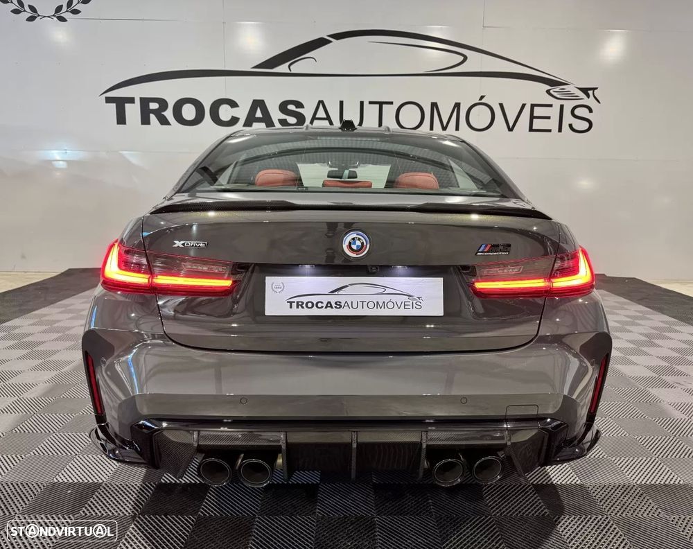 BMW M3 Competition xDrive Pack 50 anos M - 18